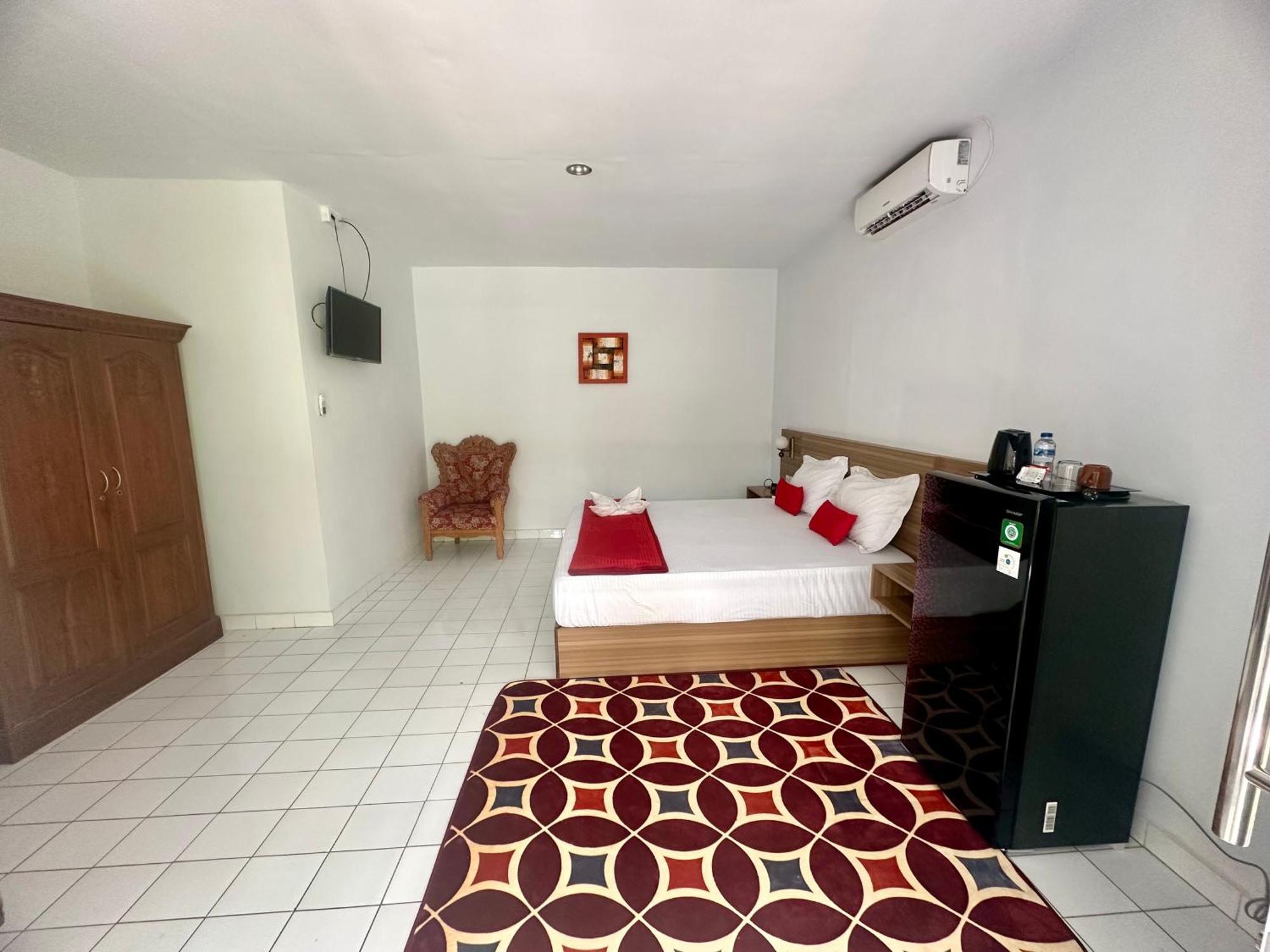 New Mekar Jaya Hotel 레기안 외부 사진